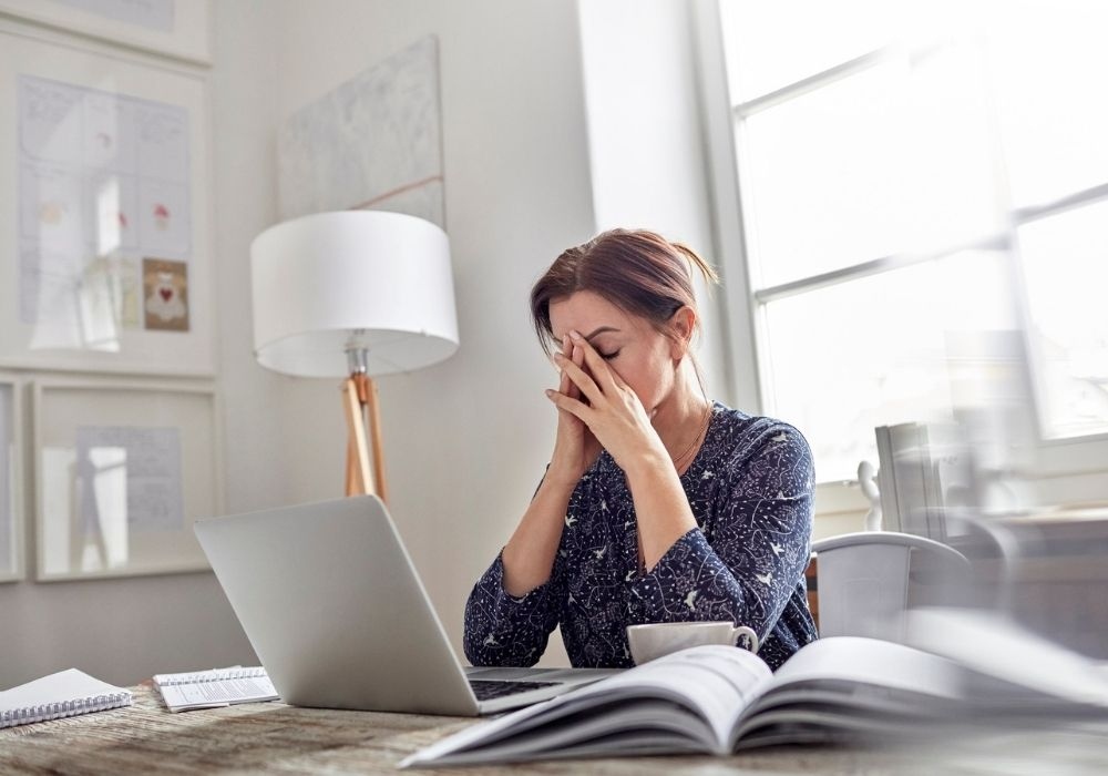 Những dấu hiệu cho thấy bạn đang gặp stress trong công việc